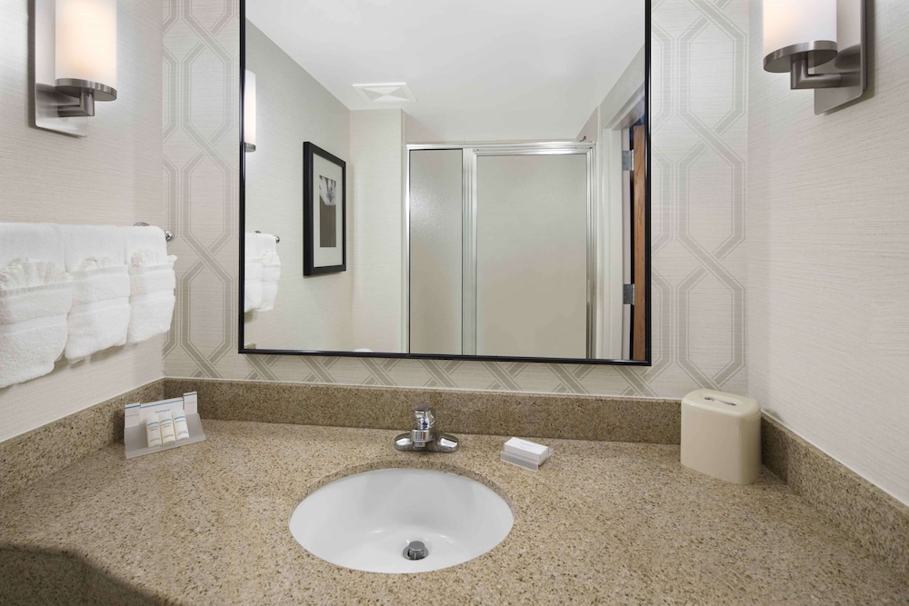 Hilton Garden Inn Jackson Madison - photo 33