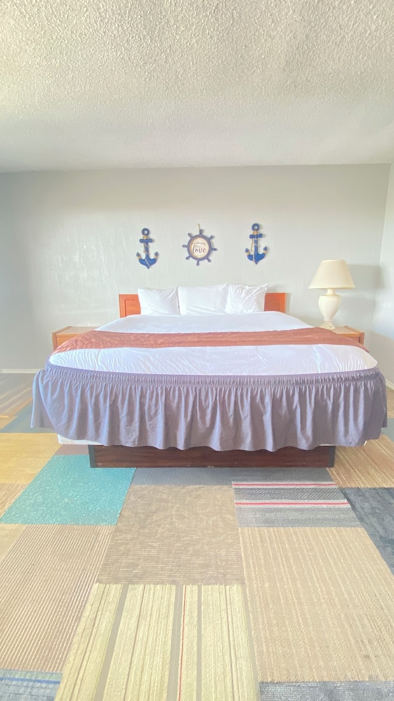 Ocean Shores Inn & Suites - photo 16