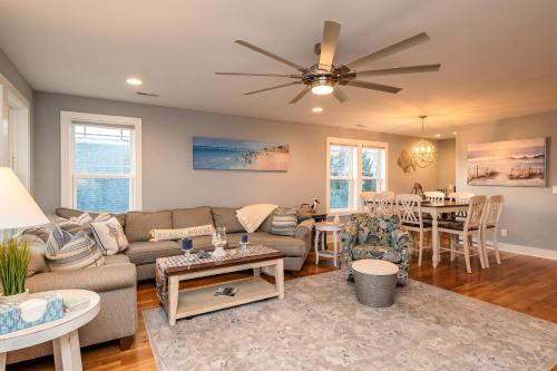 Beach 45 by Oak Island Accommodations - photo 24