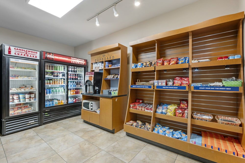 Candlewood Suites Indianapolis East by IHG - photo 21