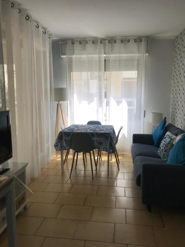 Blue Shades — 4-Star Luxury Hotel in Bordighera, Italy
