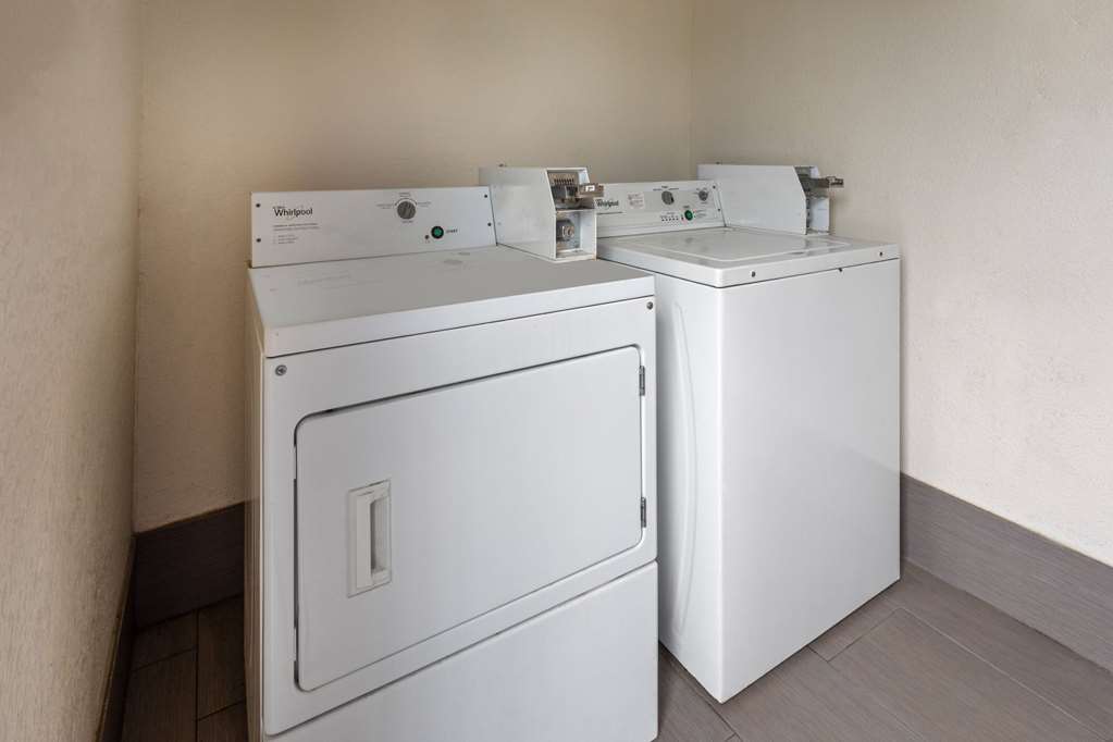 Days Inn by Wyndham Douglasville Atlanta Fairburn Road - photo 26
