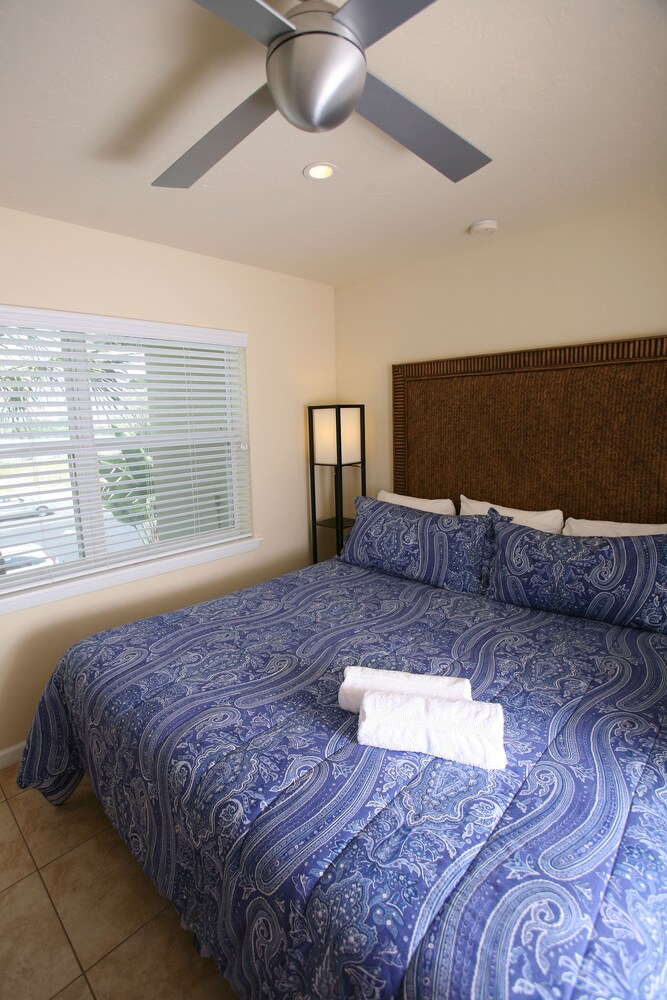 The Beach on Longboat Key by RVA - photo 8