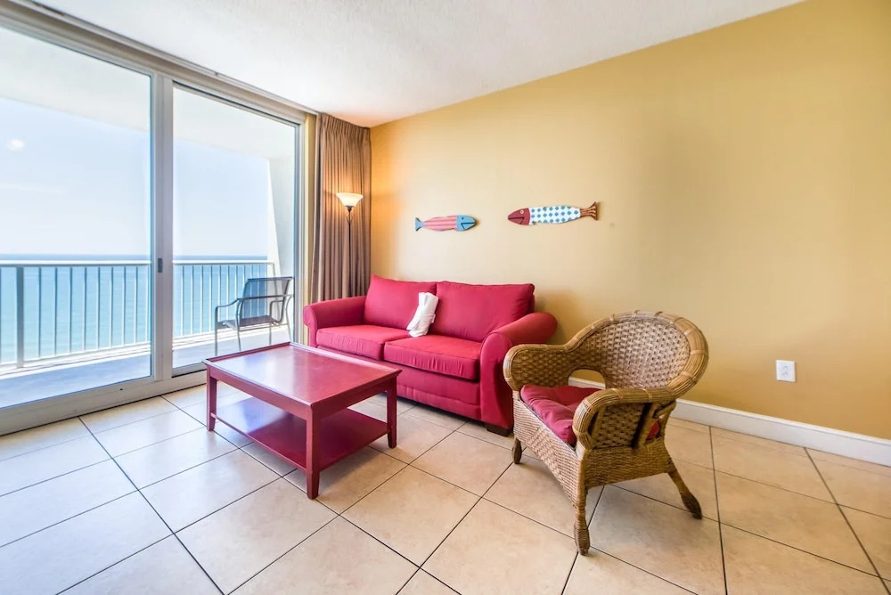 Majestic Beach Towers 1 1706 - photo 7