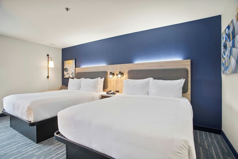 City Express by Marriott Duluth - photo 19