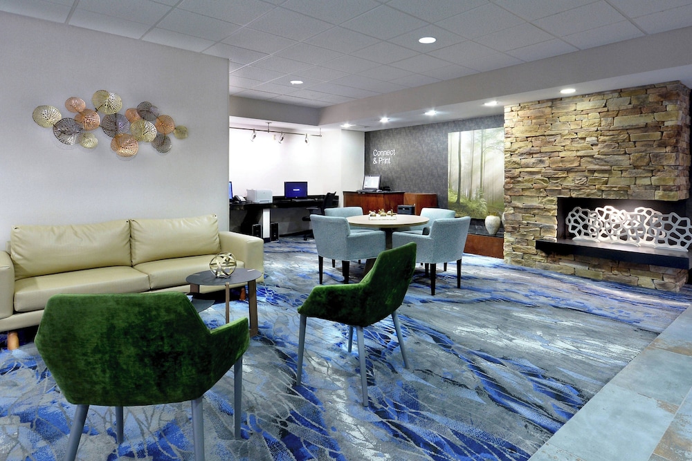 Fairfield Inn & Suites by Marriott Charlottesville North - featured photo