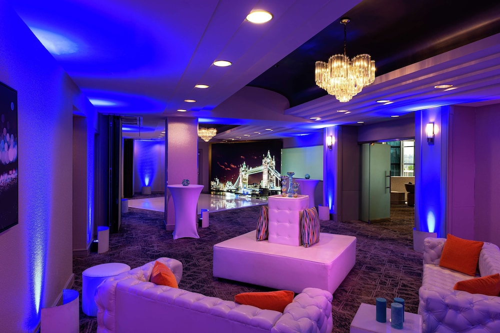 Hilton Los Angeles Universal City - photo 60