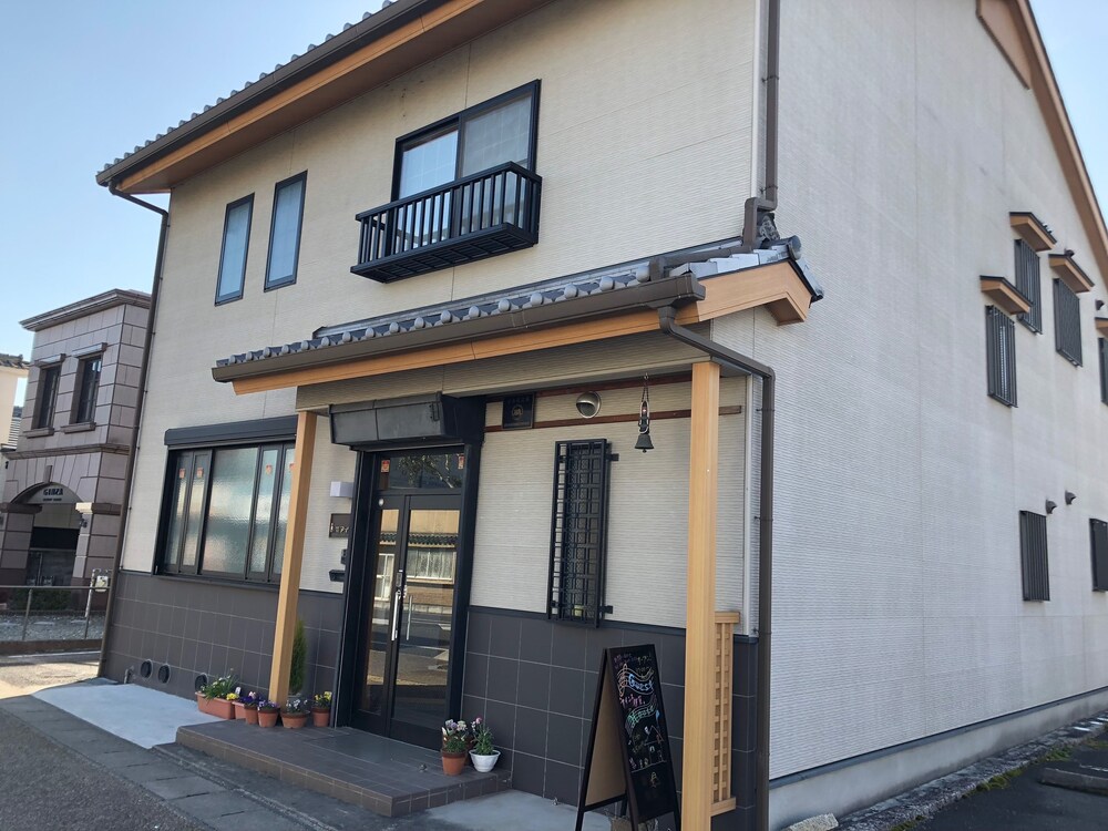 Eins Iga — Iga