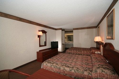 America's Best Inn Siler City - photo 13