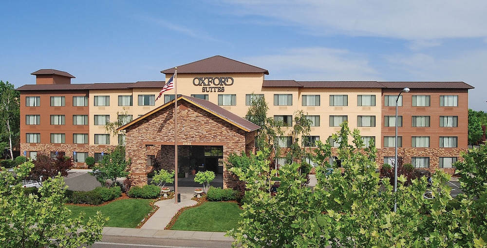 Oxford Suites Chico - photo 2