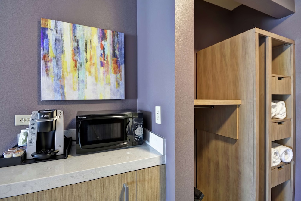 Hilton Garden Inn Panama City - photo 22