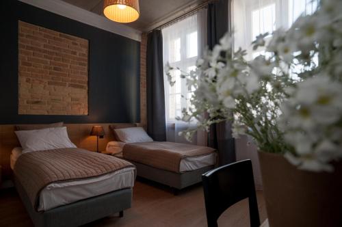 Qbatura Cafe & Hotel — hotel in Ciechanow