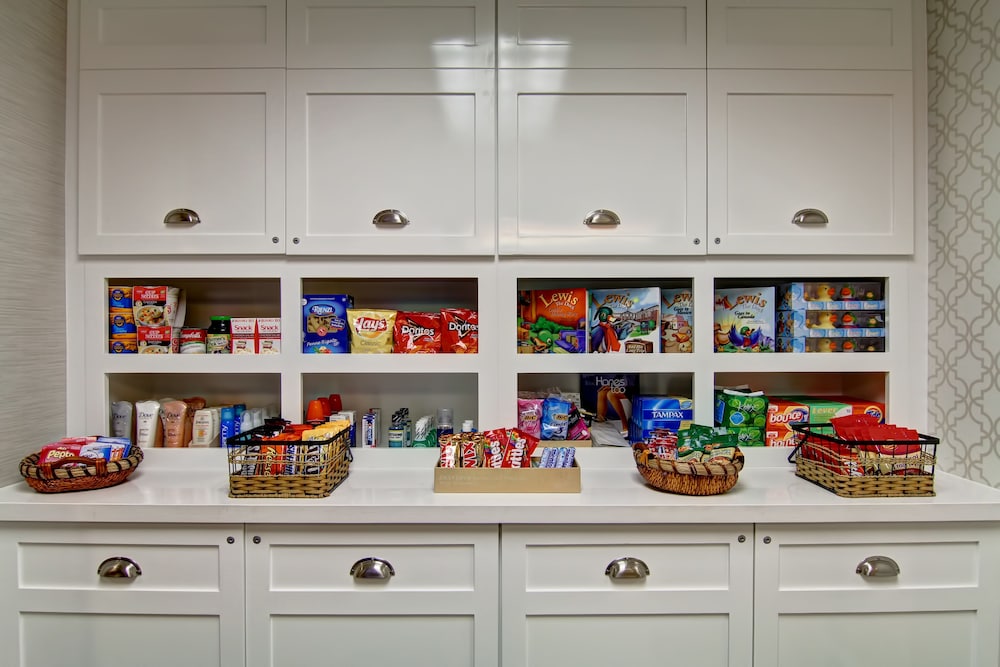 Homewood Suites by Hilton Newark Cranford - photo 40