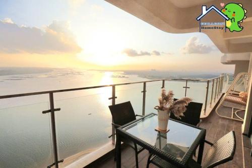 4BR high floor unblock seaview danga bay Lovell by Gdragon HomeStay — 4-Star Luxury Hotel in Johor Bahru, Malaysia