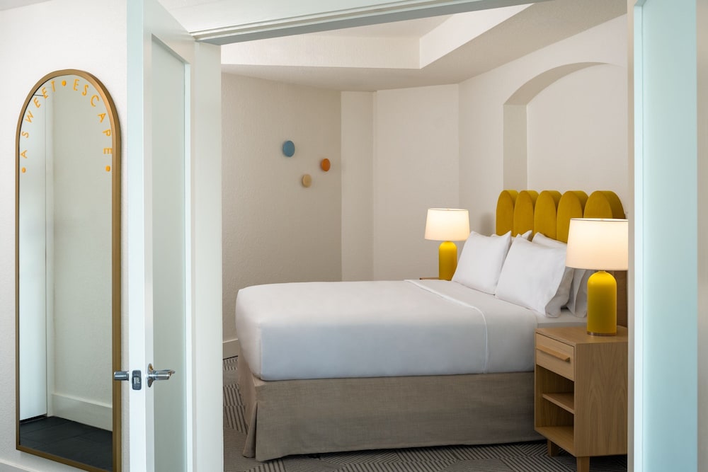 Renaissance Orlando Resort Disney Springs Area - photo 13