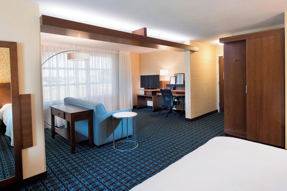 Fairfield Inn & Suites by Marriott Scottsbluff - photo 12