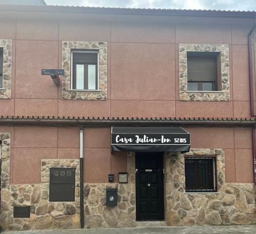 Casa Julian Inn Madrid hotel