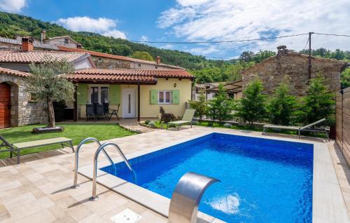 Beautiful Home In Lupoglav — 4-Star Luxury Hotel in Lupoglav, Croatia