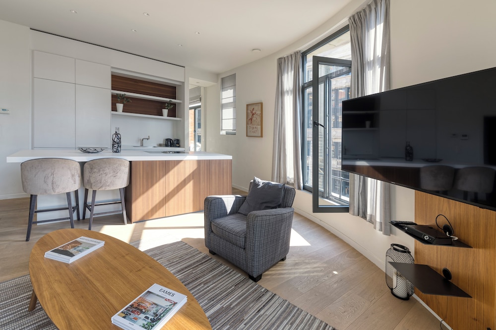 Downtown Brussels Splendor Suites — 4-Star Luxury Hotel in Brussels, Belgium