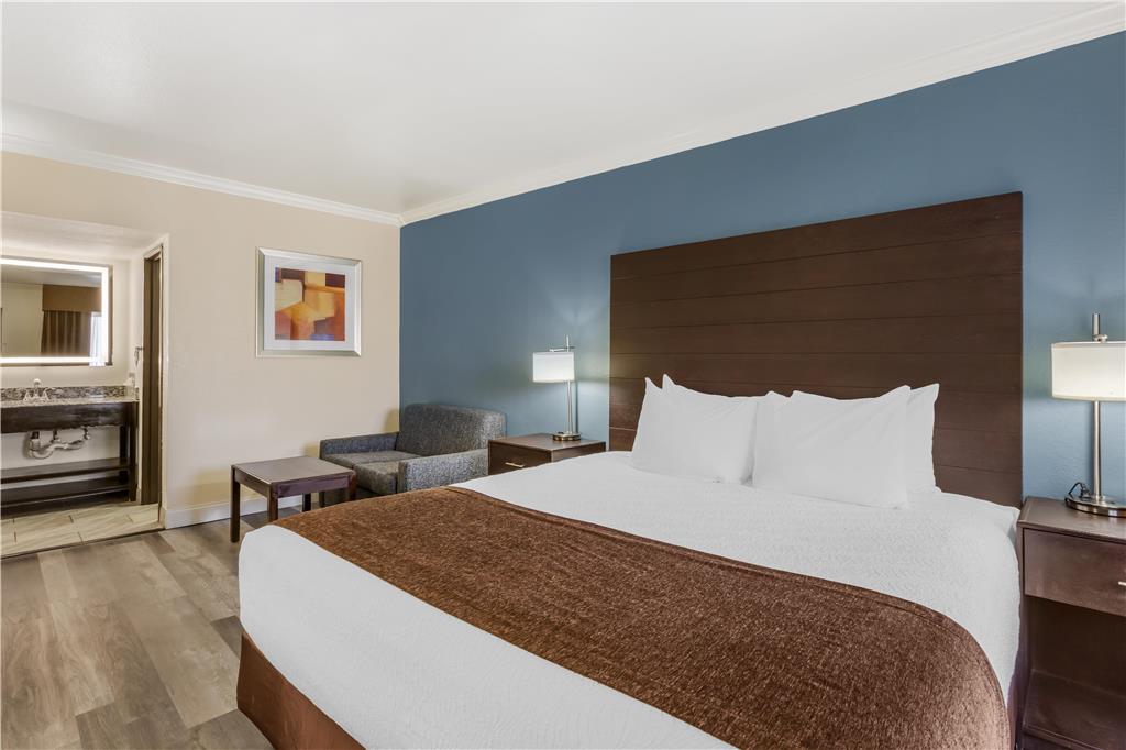Best Western InnSuites Tucson Foothills Hotel & Suites - photo 87