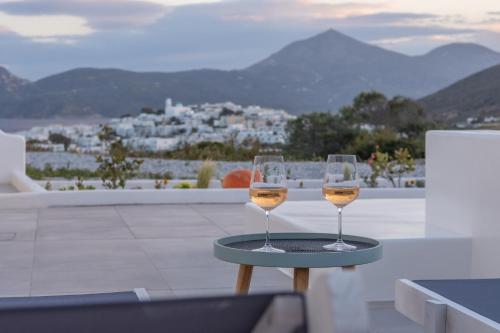 Kapetan Giannis Suite — Adamas — photo 3
