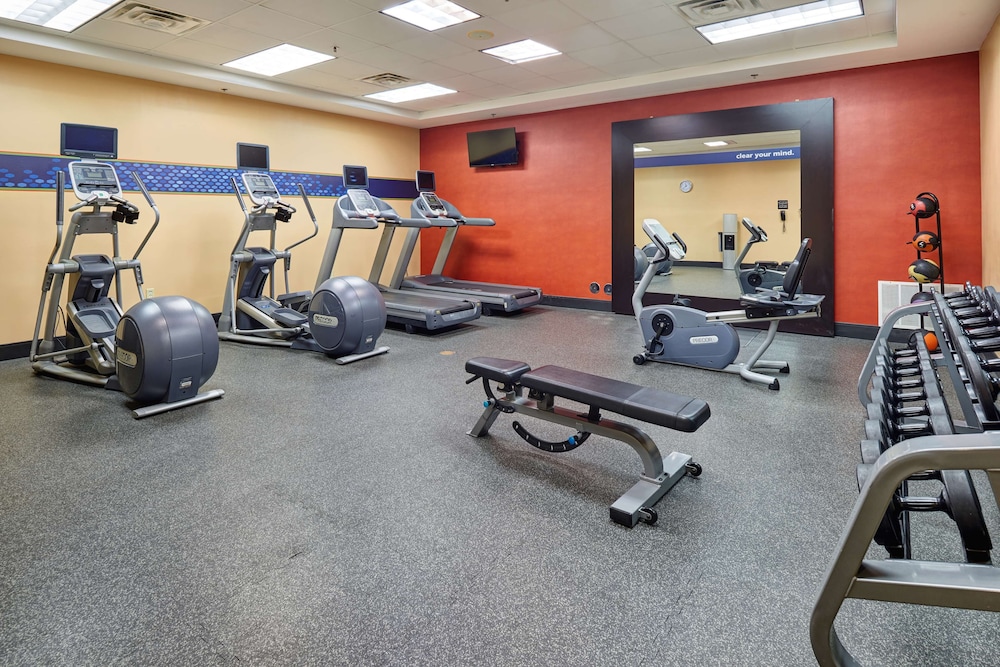 Hampton Inn & Suites Waco South - photo 33