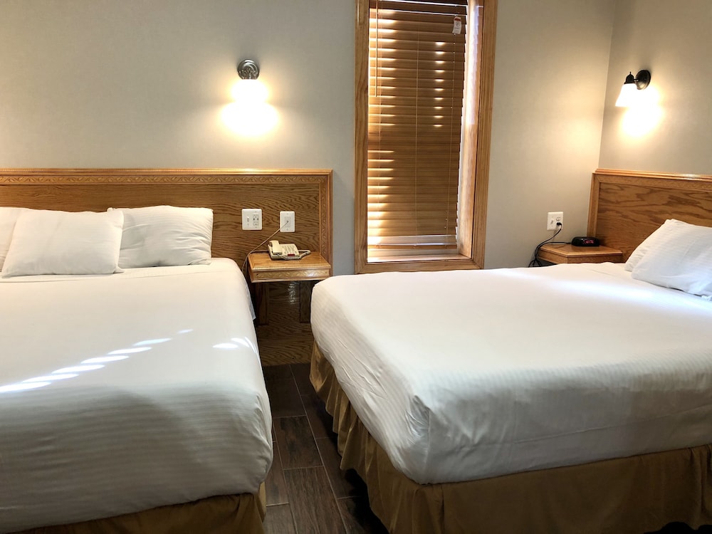 District Hotel - photo 9