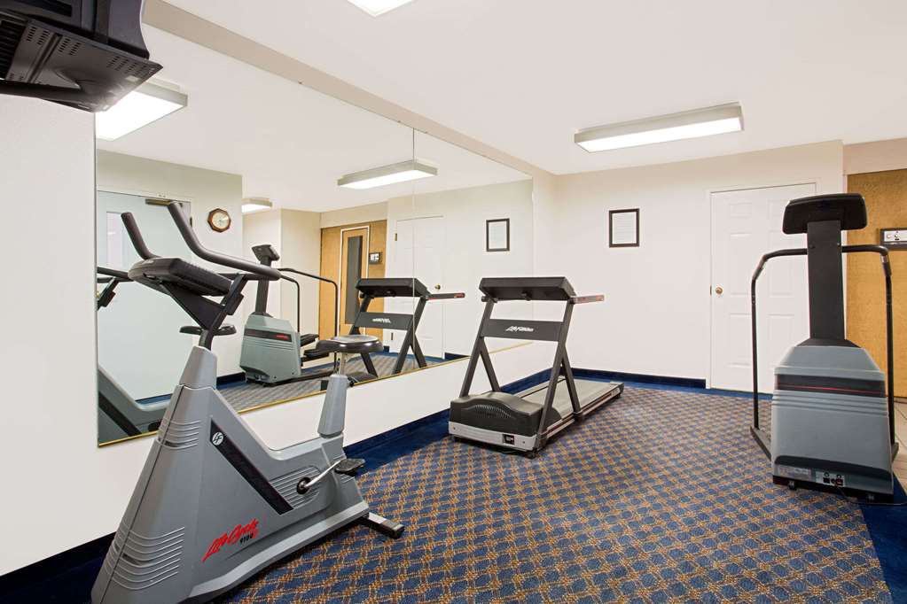 Super 8 by Wyndham Oroville - photo 6