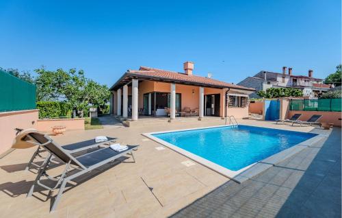 Pet Friendly Home In Buje — 4-Star Luxury Hotel in Buje, Croatia