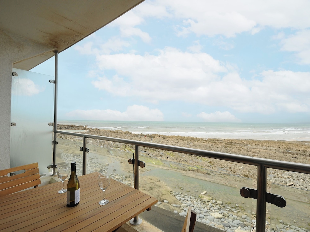 2 Horizon View — 4-Star Luxury Hotel in Bideford, United Kingdom