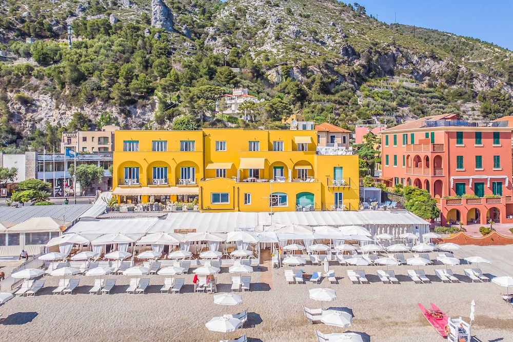 Hotel Albatros Varigotti in Finale Ligure, Italy