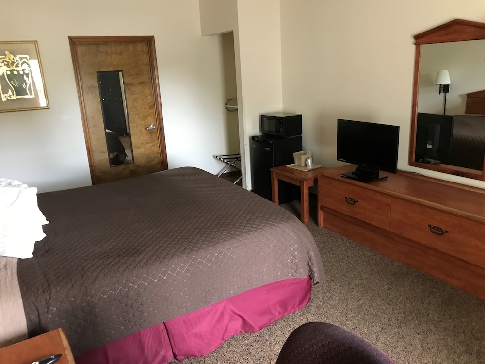 Rocky Creek Inn - photo 8