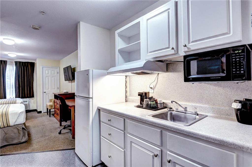 Suburban Studios Westminster Denver North - photo 14