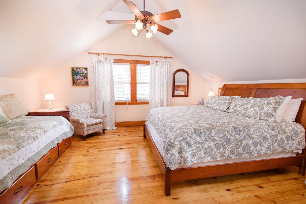 Sweetwater Branch Inn - photo 27