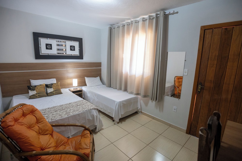 Hotel Pousada das Flores — Sete Lagoas — photo 5