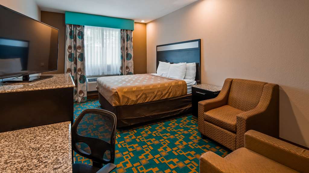 SureStay Hotel by Best Western Brownsville - photo 7