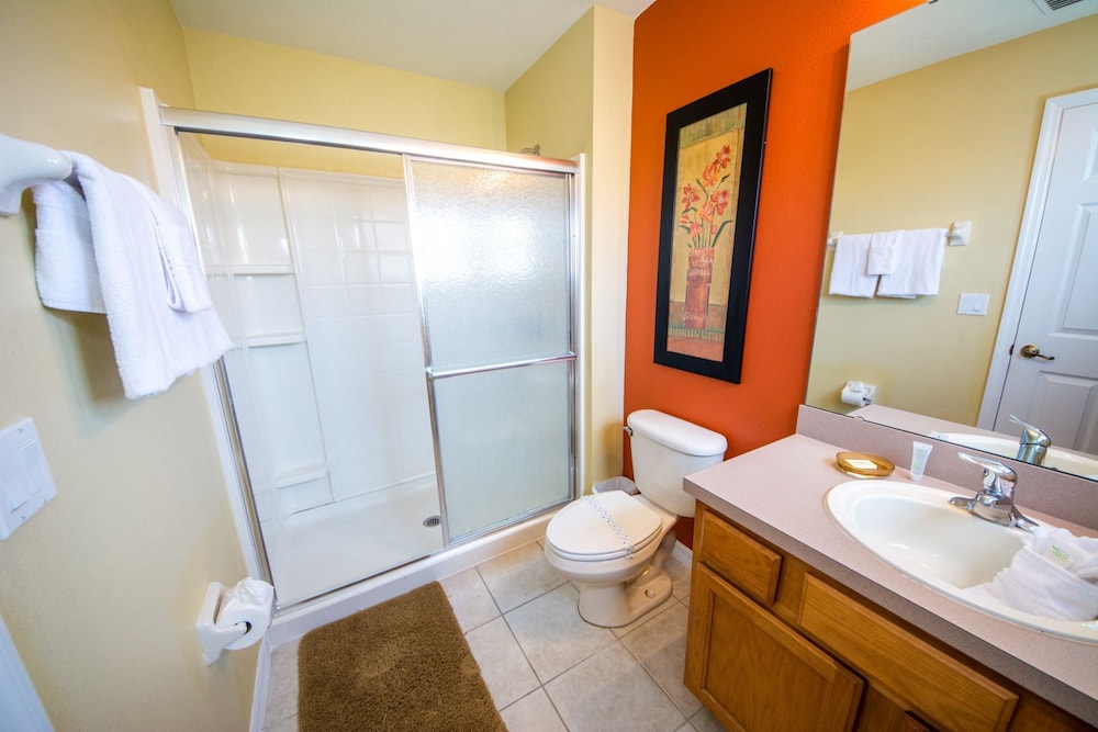 Bella Vida Resort by Home 2U - photo 34