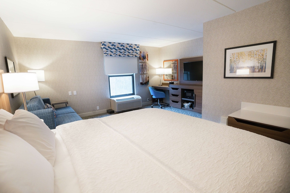 Hampton Inn Clarks Summit - photo 14