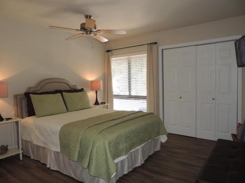 2 Bedrooms 2 Bathrooms Sleeps seven Bikes & Beach Gear included - photo 15