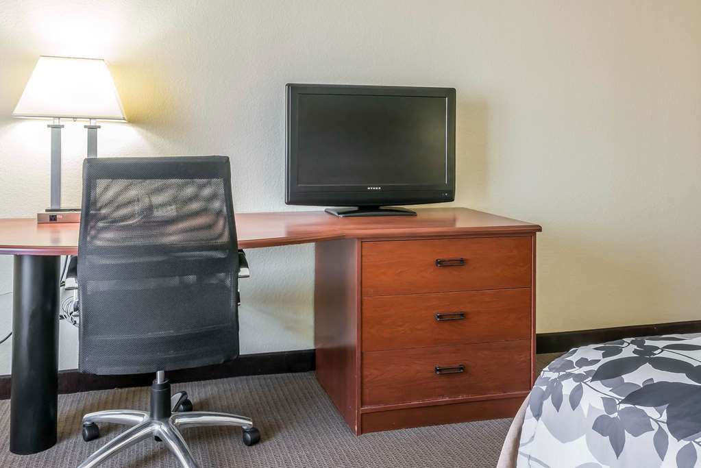 Sleep Inn & Suites University Shands - photo 22