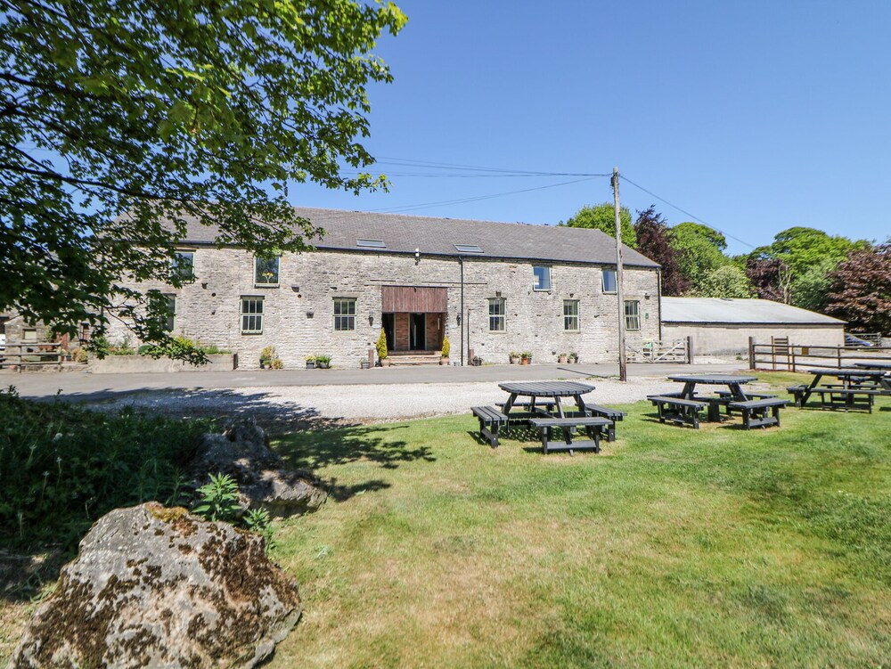 Woodlands - carbon neutral hotel in Buxton