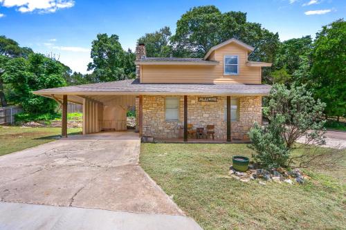 Mi Rancho in Wimberley, United States