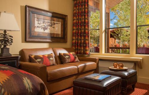 Rustic Inn Creekside - photo 27