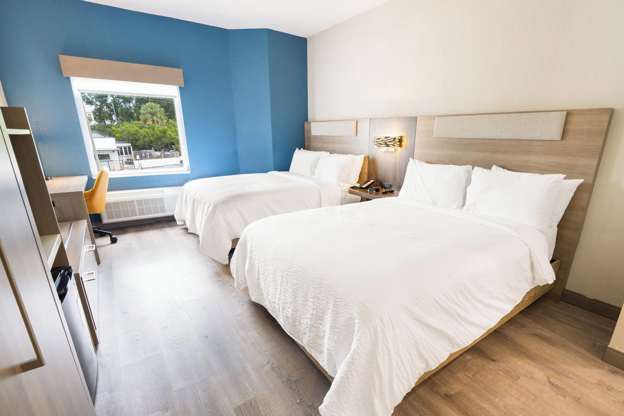 Holiday Inn Express St. Augustine Dtwn Historic by IHG - photo 17