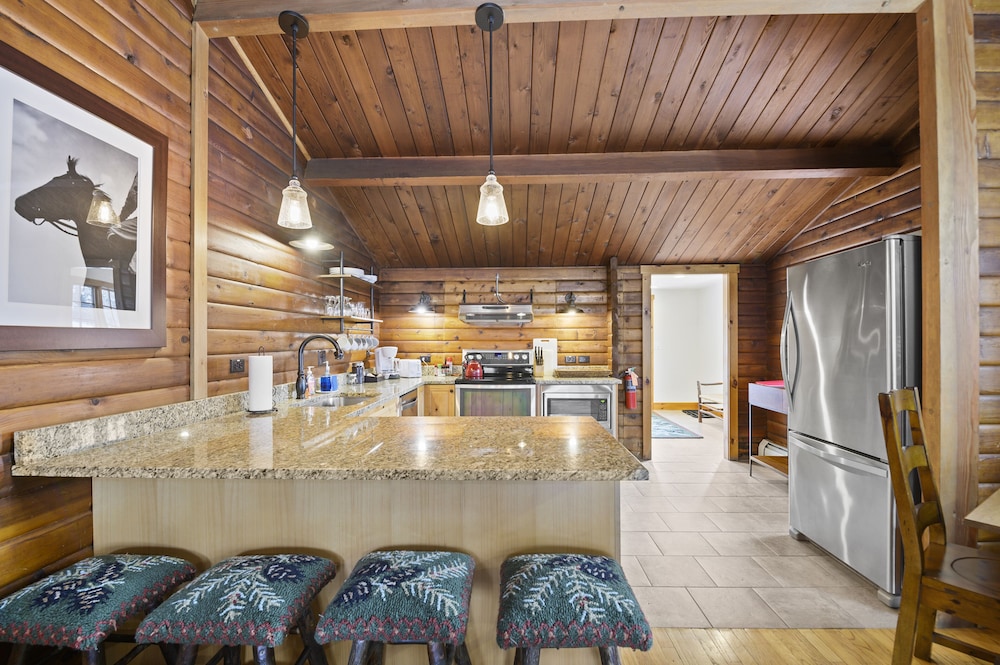 Brook Bound Inn - photo 47