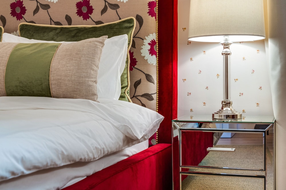 Karavannaya 11 by Ginza Project — 4-Star Luxury Hotel in Saint Petersburg, Russia