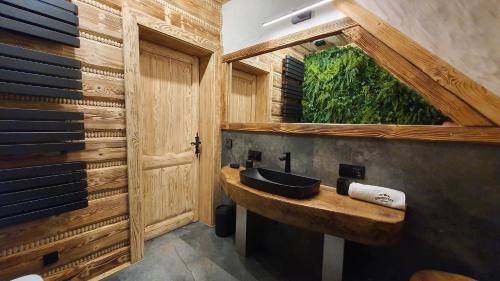 Luksusowy domek z jaskinią SPA Osada Jaworzyny — Tokarnia — photo 5