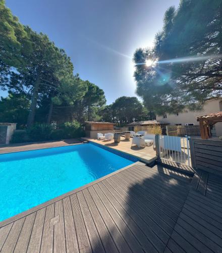 Alma Rossa - last minute hotel in Unknown City