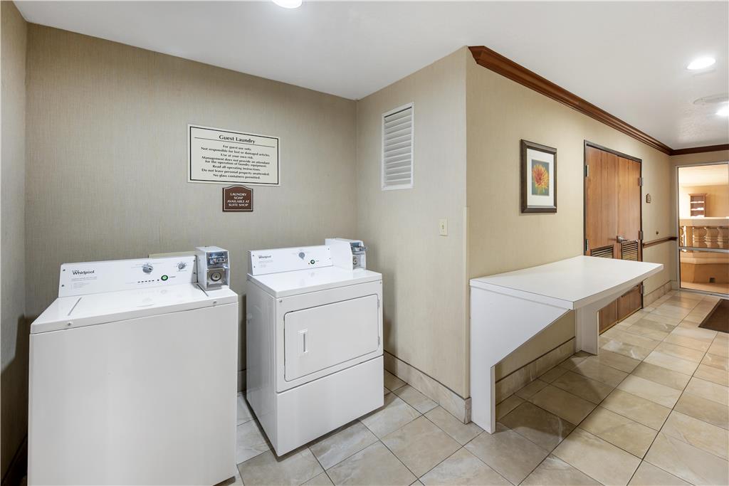 Best Western Plus Atrium Inn - photo 31