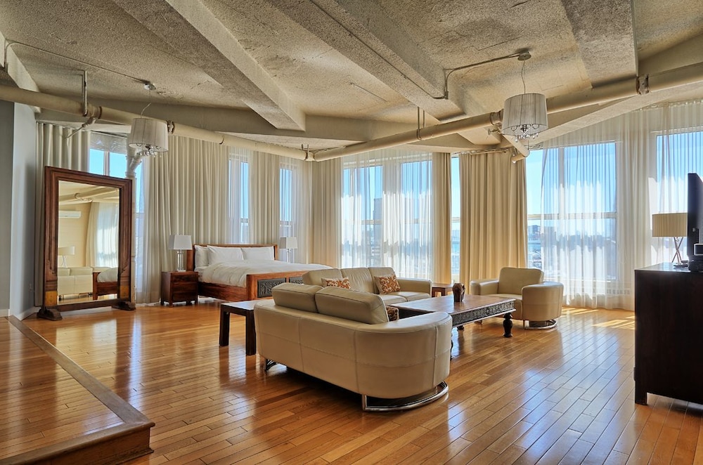 Loft Hotel — 4-Star Luxury Hotel in Montreal, Canada